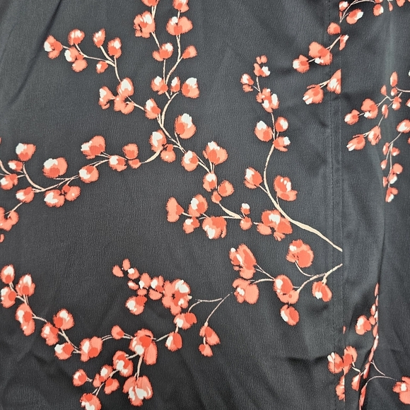 J Jason Wu Women's Woven Printed Lightweight Satin Floral Trench, Black Pink XL - Picture 6 of 9